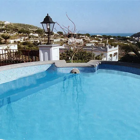 Bina 2* Sant'Angelo (Isola d'Ischia)