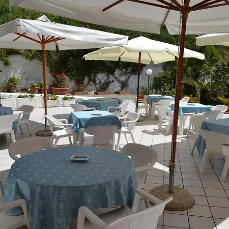 Bina Hotel