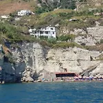 Bina 2* Sant'Angelo (Isola d'Ischia)